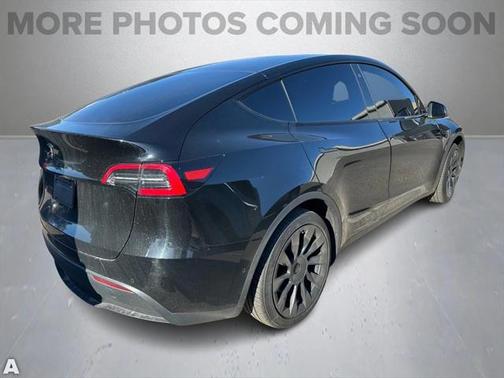 2021 Tesla Model Y Standard Range Rear-Wheel Drive
