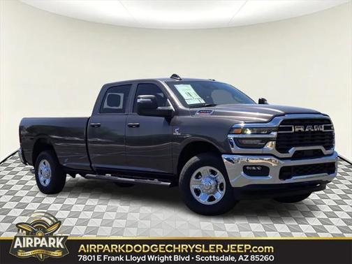 2025 RAM 3500 Tradesman Crew Cab 4x2 8' Box