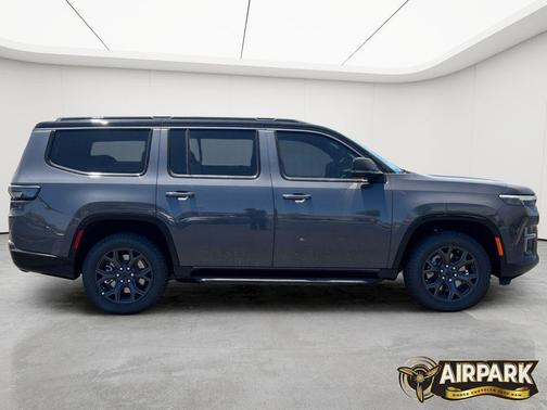 Baltic Gray Metallic Clearcoat 2026 Jeep Grand Wagoneer Upland