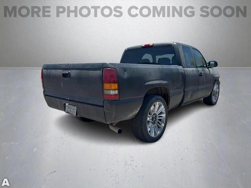 2004 Chevrolet Silverado 1500 LS Extended Cab