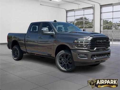 2025 RAM 2500 Laramie Crew Cab 4x4 6'4' Box