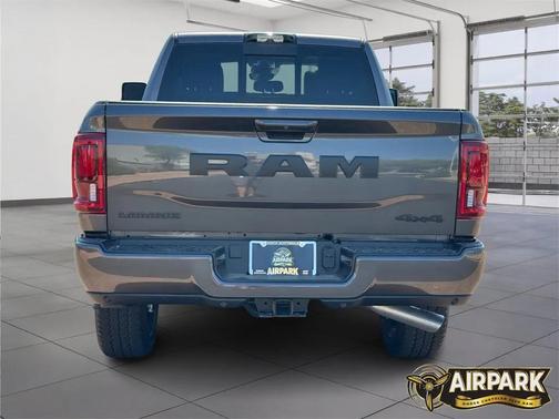 2025 RAM 2500 Laramie Crew Cab 4x4 6'4' Box