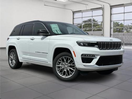 2025 Jeep Grand Cherokee Summit