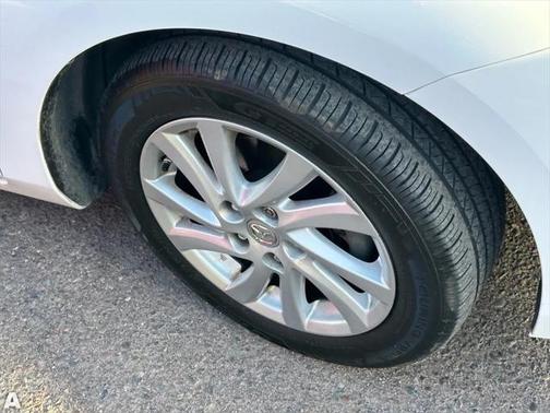 2012 Mazda Mazda3 i Grand Touring