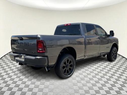 2025 RAM 3500 Big Horn Crew Cab 4x4 6'4' Box