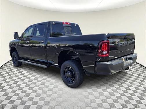 2025 RAM 2500 Tradesman Crew Cab 4x4 6'4' Box