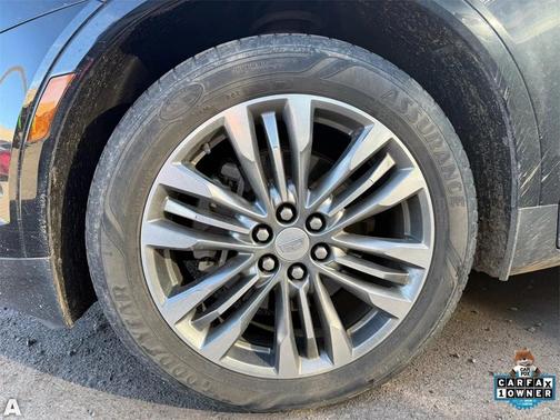 2017 Cadillac XT5 Premium Luxury