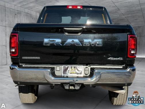 2025 RAM 3500 Big Horn Crew Cab 4x4 6'4' Box