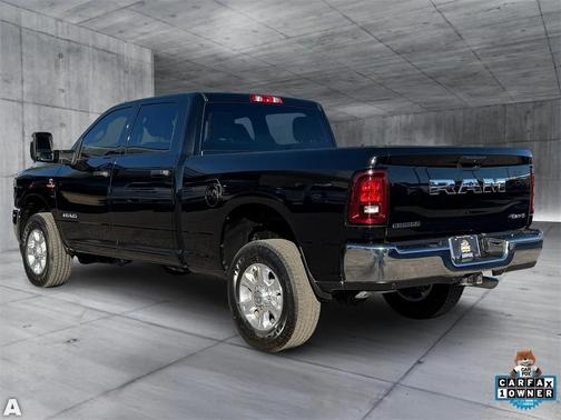 2025 RAM 3500 Big Horn Crew Cab 4x4 6'4' Box
