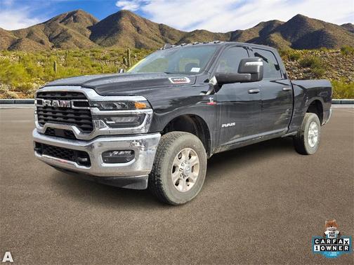 2025 RAM 3500 Big Horn Crew Cab 4x4 6'4' Box