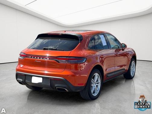 Papaya Metallic 2024 Porsche Macan Macan