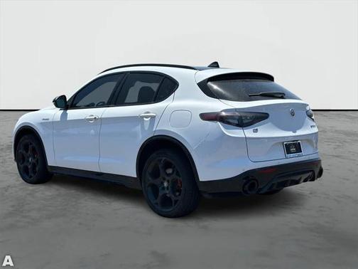 2024 Alfa Romeo Stelvio Veloce AWD