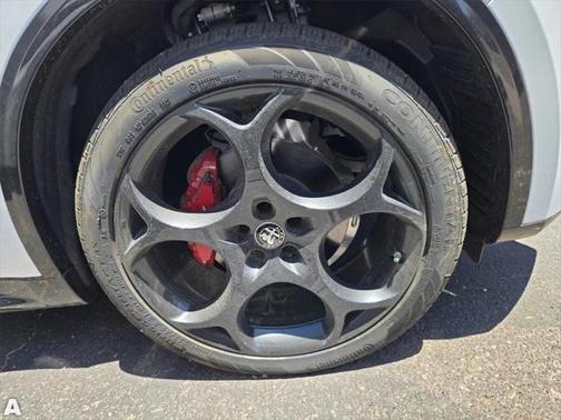 2024 Alfa Romeo Stelvio Veloce AWD