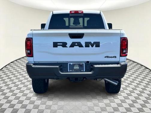2025 RAM 2500 Tradesman Crew Cab 4x4 6'4' Box