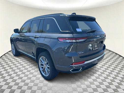 2025 Jeep Grand Cherokee Summit