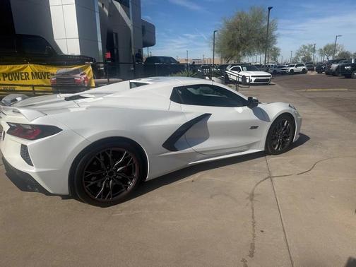 2023 Chevrolet Corvette Stingray w/3LT