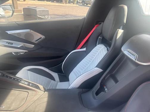 2023 Chevrolet Corvette Stingray w/3LT