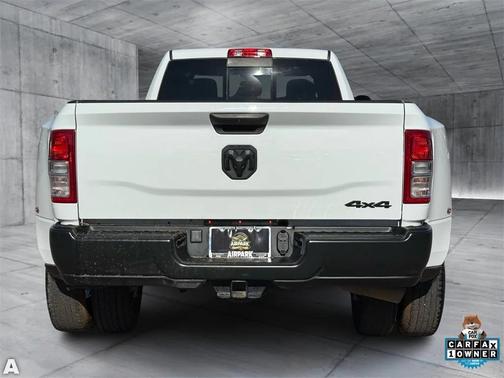 2024 RAM 3500 Tradesman Crew Cab 4x4 8' Box