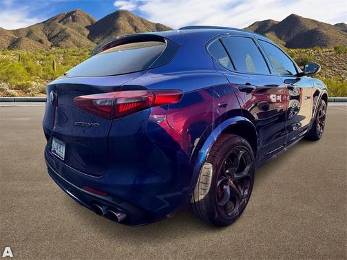 2019 Alfa Romeo Stelvio Quadrifoglio