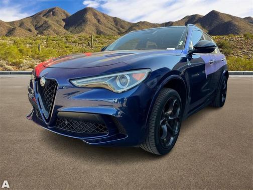2019 Alfa Romeo Stelvio Quadrifoglio