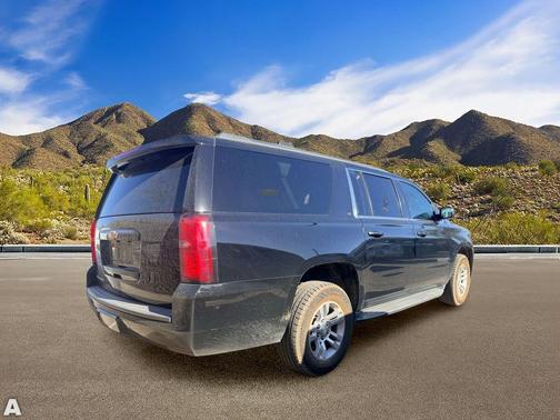 Black 2015 Chevrolet Suburban 1500 LT