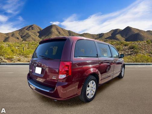 Octane Red Pearlcoat 2018 Dodge Grand Caravan SXT
