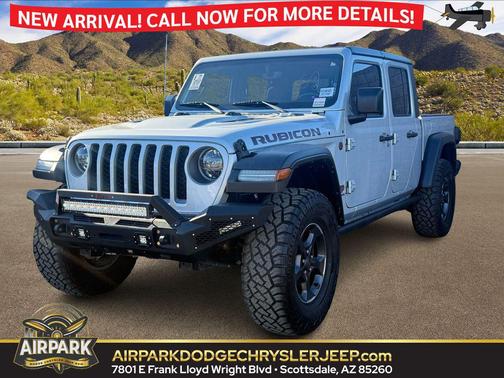 Silver Zynith Clearcoat 2022 Jeep Gladiator Rubicon