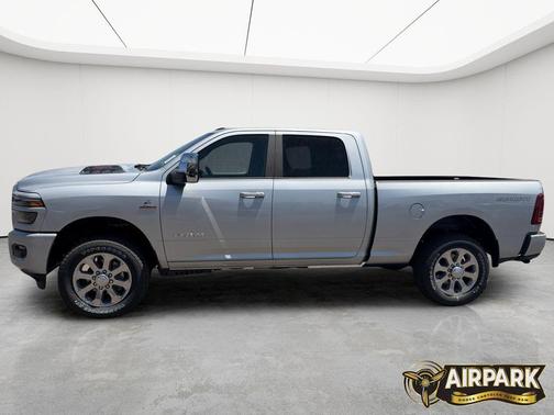 Silver Zynith 2026 RAM 3500 Laramie Crew Cab 4x4 6'4' Box