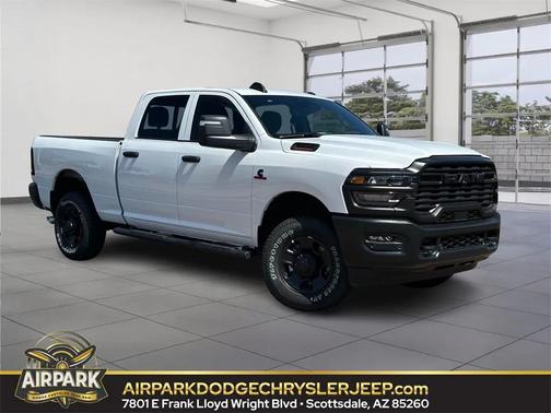 2025 RAM 2500 Tradesman Crew Cab 4x4 6'4' Box