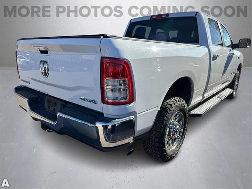 2019 RAM 2500 Big Horn Crew Cab 4x4 6'4' Box