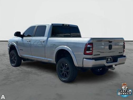 2022 RAM 2500 Laramie Crew Cab 4x4 6'4' Box