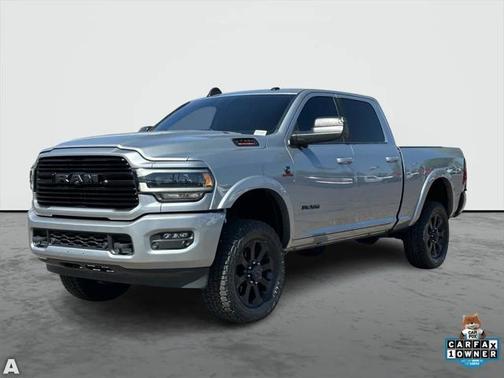 2022 RAM 2500 Laramie Crew Cab 4x4 6'4' Box
