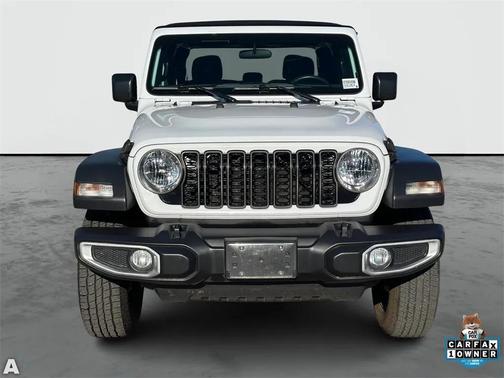 2024 Jeep Gladiator Sport