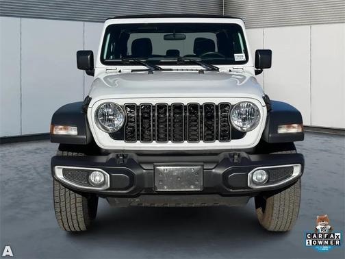 2024 Jeep Gladiator Sport