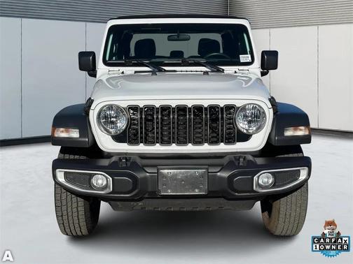 2024 Jeep Gladiator Sport