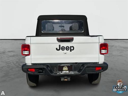 2024 Jeep Gladiator Sport
