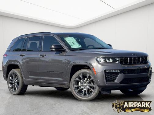 Baltic Gray Metallic Clearcoat 2026 Jeep Grand Cherokee Limited