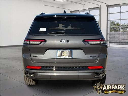 2025 Jeep Grand Cherokee L Summit Reserve