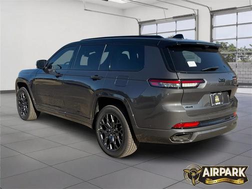 2025 Jeep Grand Cherokee L Summit Reserve