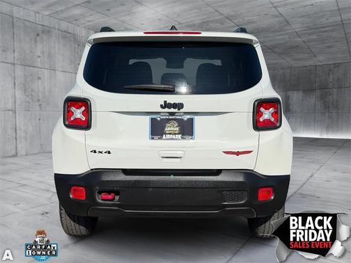 2023 Jeep Renegade Trailhawk