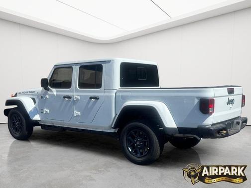 Bright White 2026 Jeep Gladiator Sport