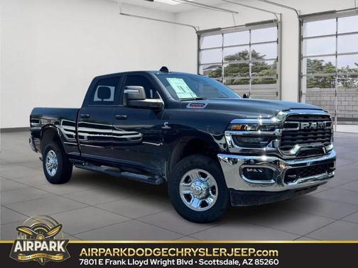 2026 RAM 2500 Tradesman Crew Cab 4x4 6'4' Box