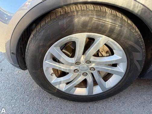 2020 Land Rover Discovery HSE