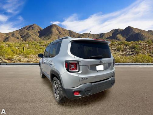 Glacier Metallic 2016 Jeep Renegade Limited