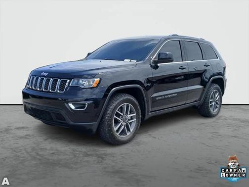 2020 Jeep Grand Cherokee Laredo