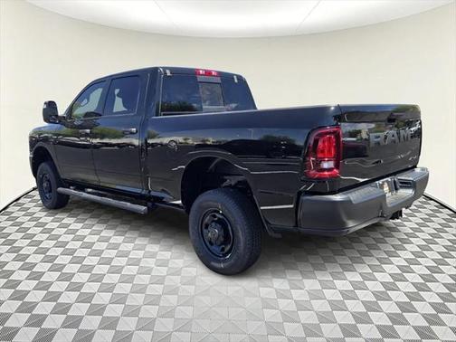 2025 RAM 2500 Tradesman Crew Cab 4x4 6'4' Box
