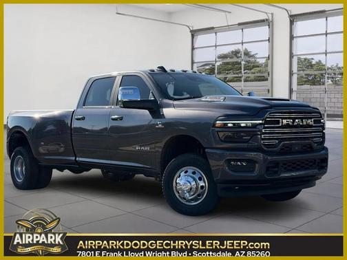 2026 RAM 3500 Laramie Crew Cab 4x4 8' Box