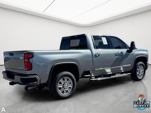 Sterling Gray Metallic 2025 Chevrolet Silverado 3500 High Country