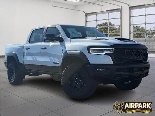 2026 RAM 1500 RHO Crew Cab 4x4 5'7' Box