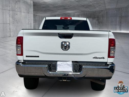 Bright White Clearcoat 2024 RAM 2500 Big Horn Crew Cab 4x4 6'4' Box